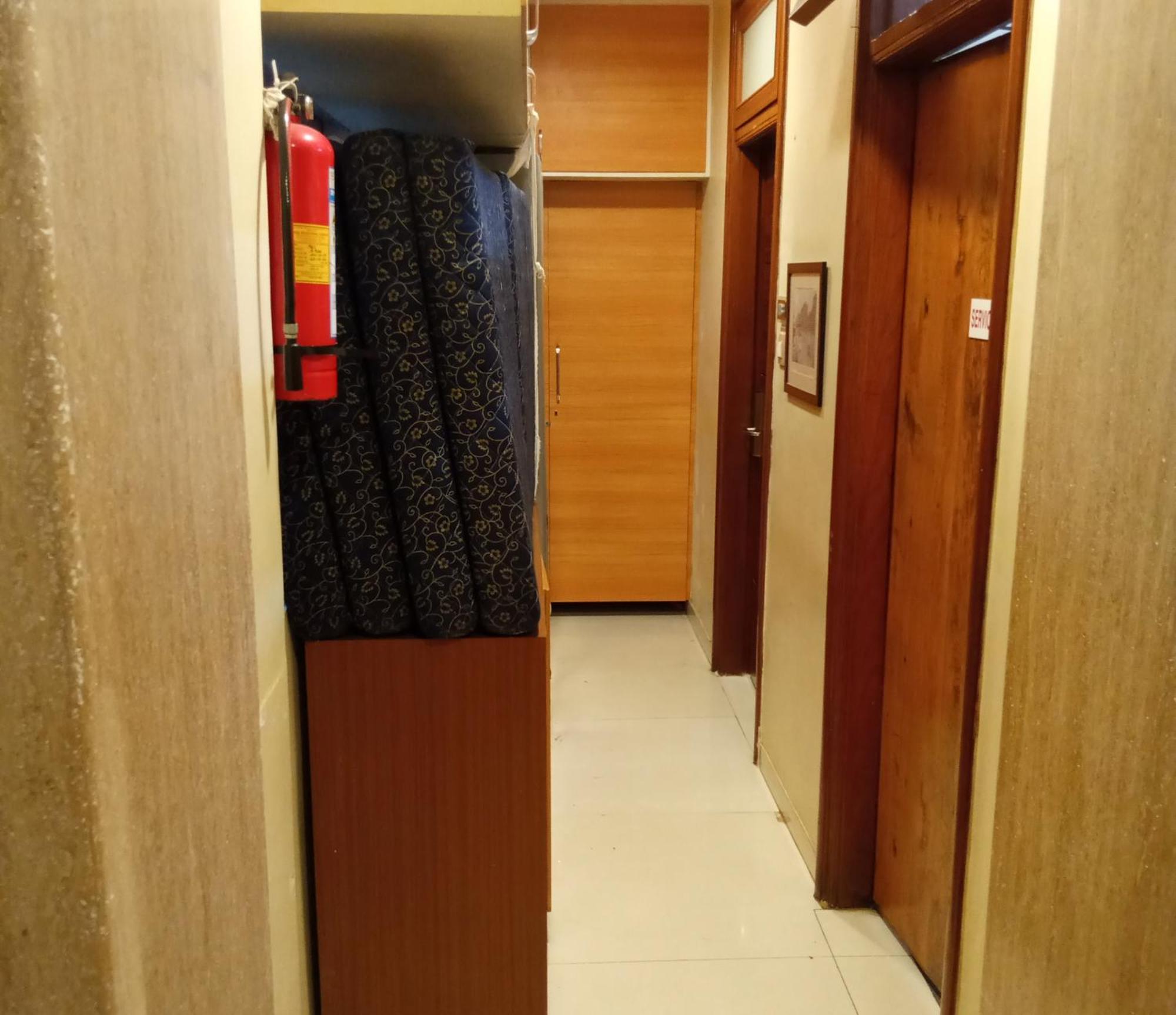 Bentley Hotel Marine Drive Bombay Extérieur photo