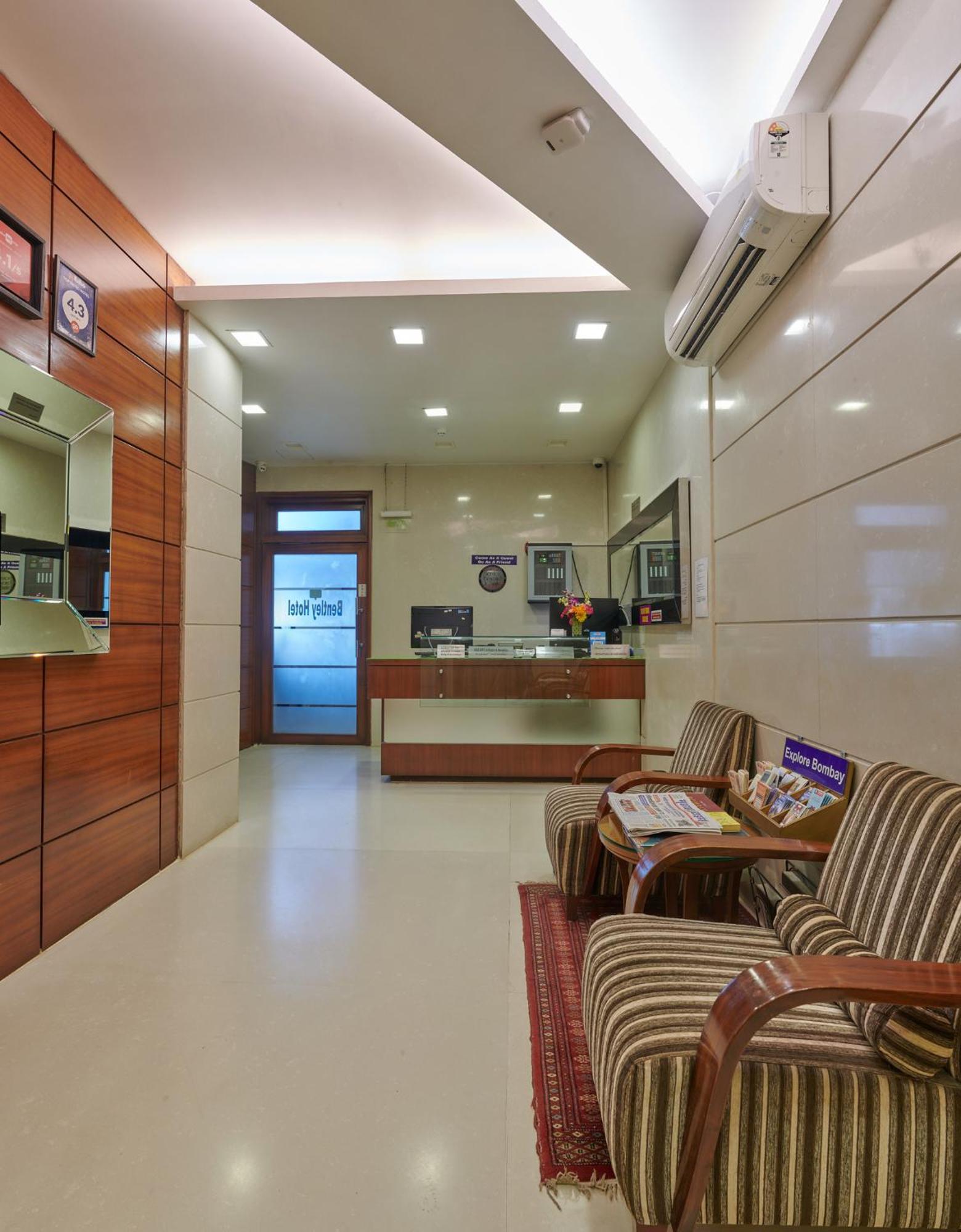 Bentley Hotel Marine Drive Bombay Extérieur photo