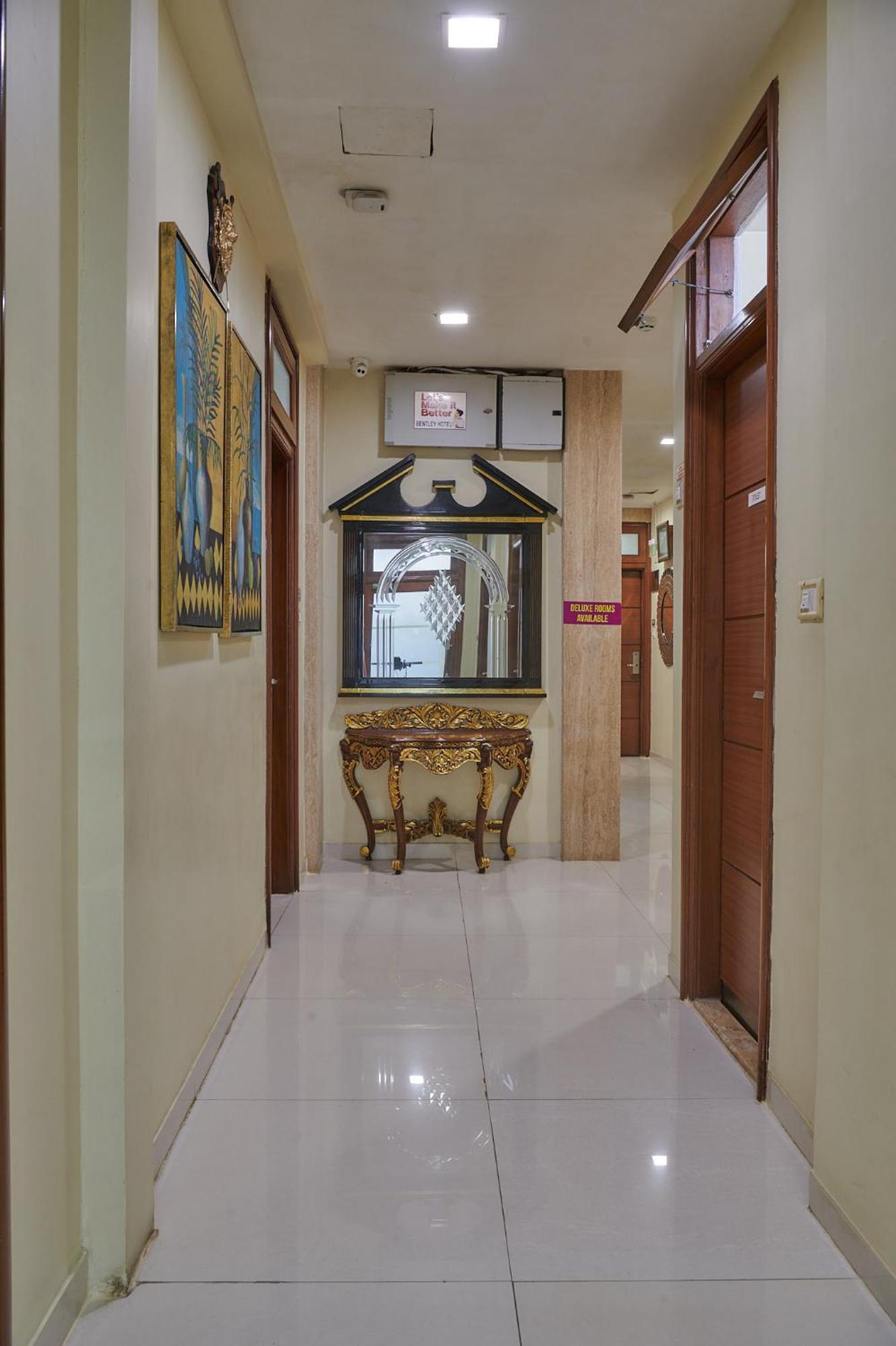 Bentley Hotel Marine Drive Bombay Extérieur photo