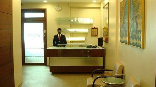Bentley Hotel Marine Drive Bombay Extérieur photo